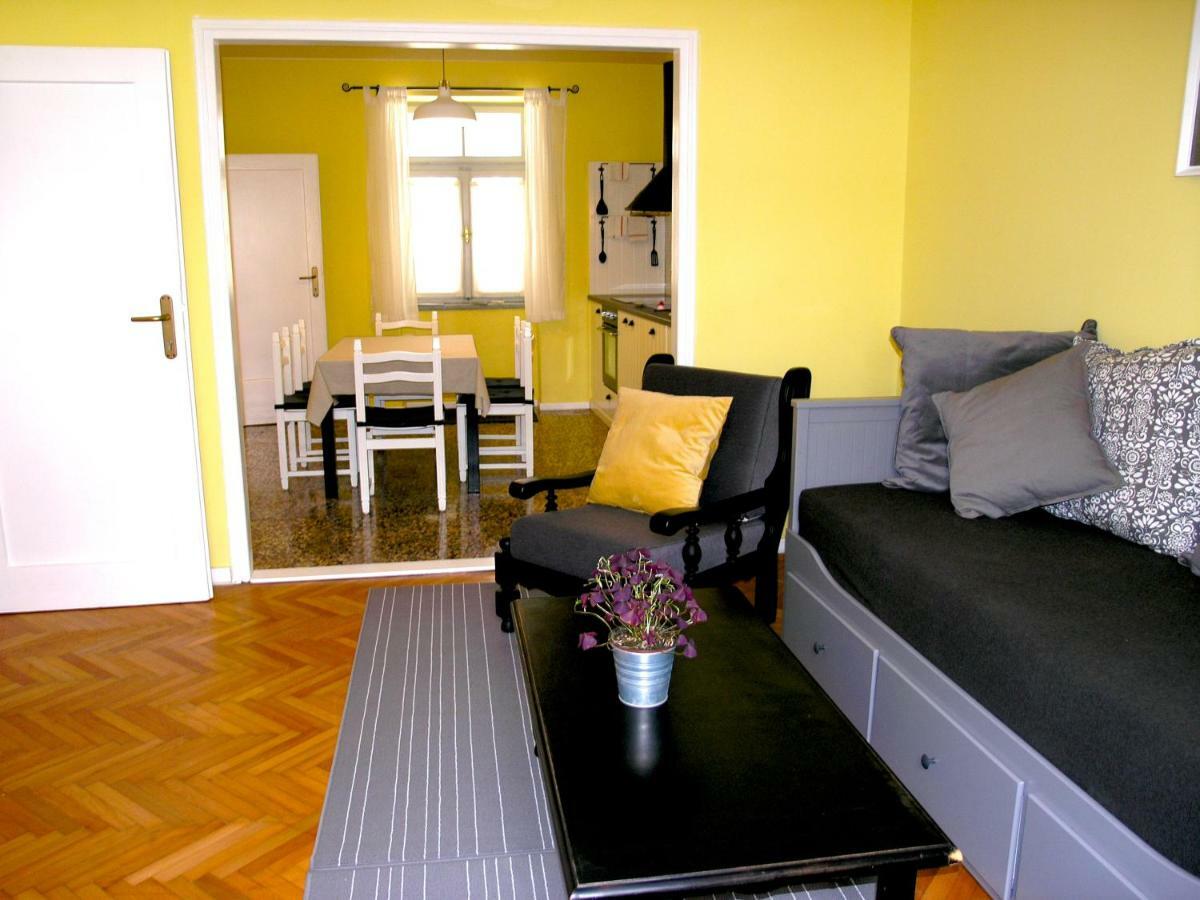 Lija Center Semesterbostad Rab Town